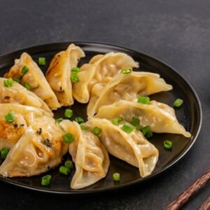 Pan-Fried Japanese Gyoza (Dumplings) Pork 日式煎饺 猪肉锅贴 6 pcs